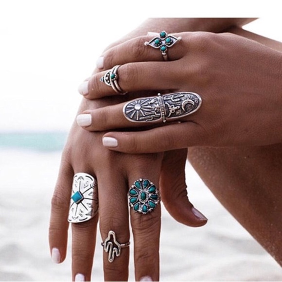 PRICE ⬇️ MOVING SALE 💖🌈🌟 - Picture 3 of 3